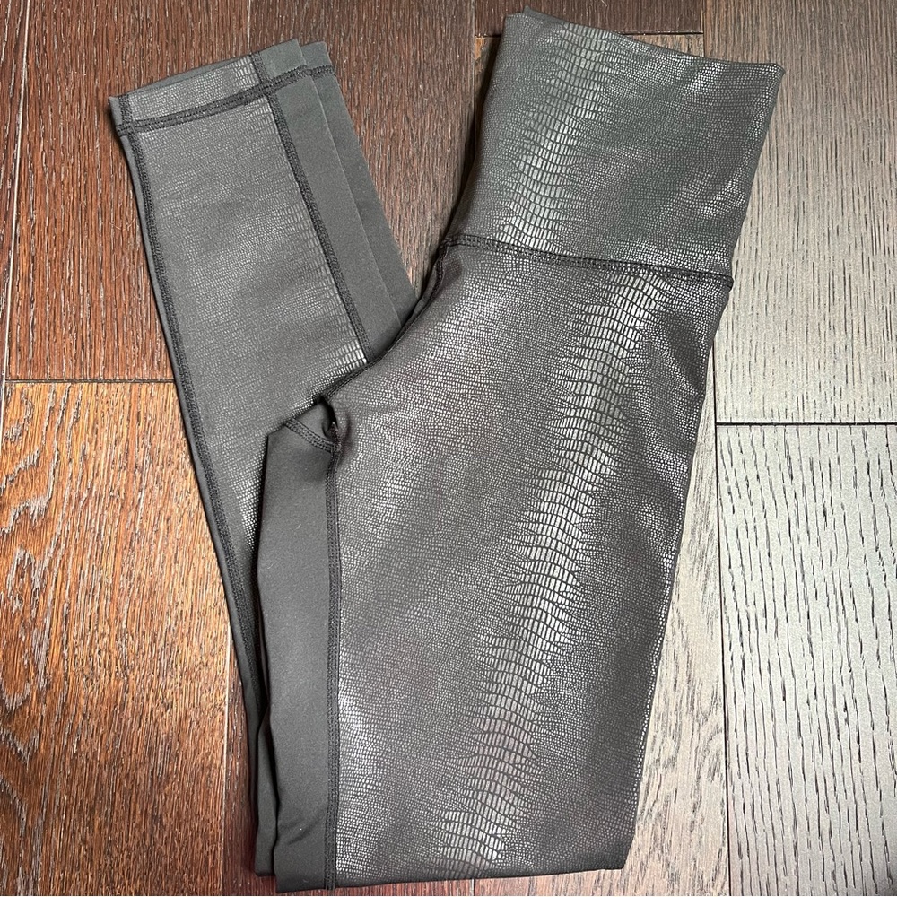 DYI (Define Your Inspiration) Snakeskin Leggings